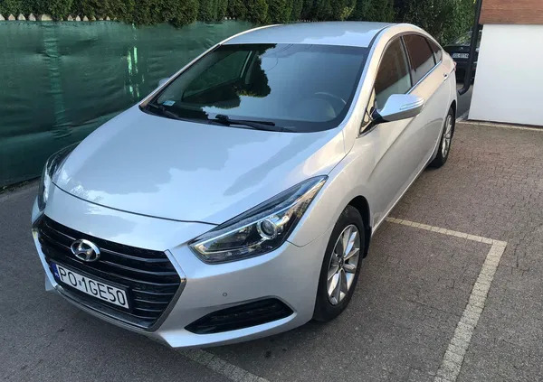 świdwin Hyundai i40 cena 42900 przebieg: 119087, rok produkcji 2018 z Świdwin